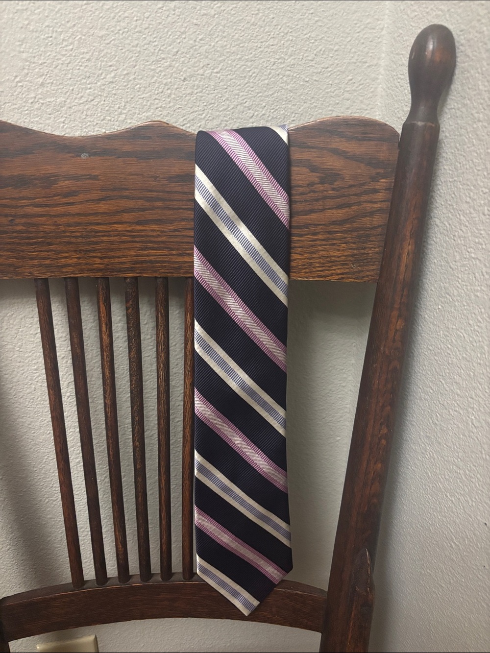 Ike Behar Navy Tie with Pink and Cream Diagonal Stripes